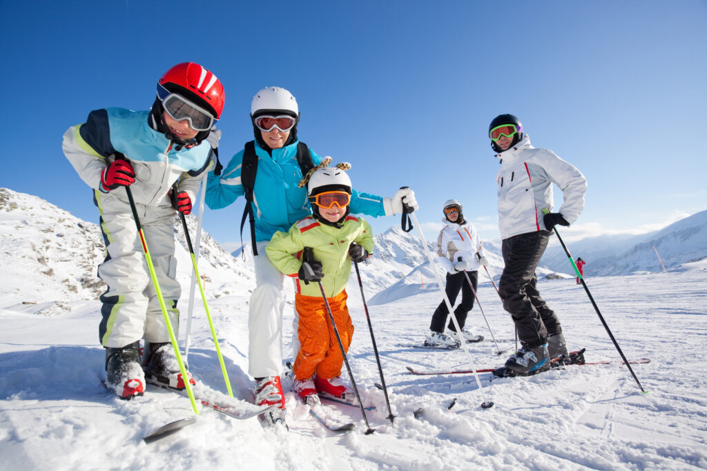 people skiing